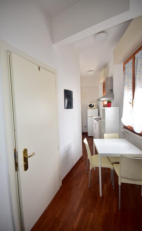 Residence Avana Senigallia Exteriör bild